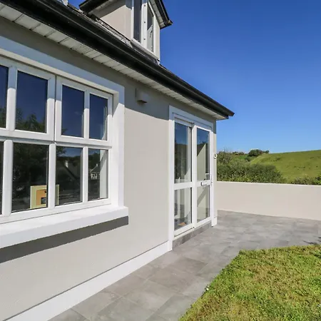 Waterview House Дом отдыха